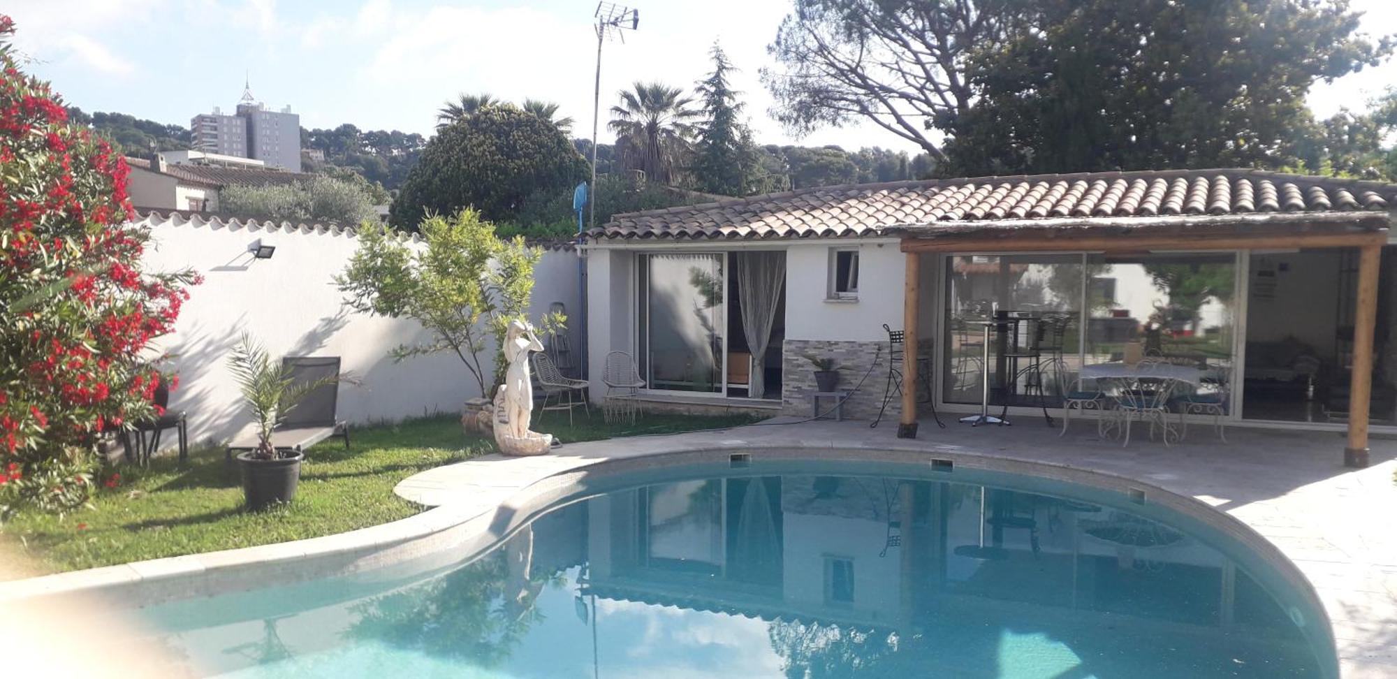 Logement Independant Au Calme Proche Toutes Commodites Et Transports Le Cannet Exterior foto