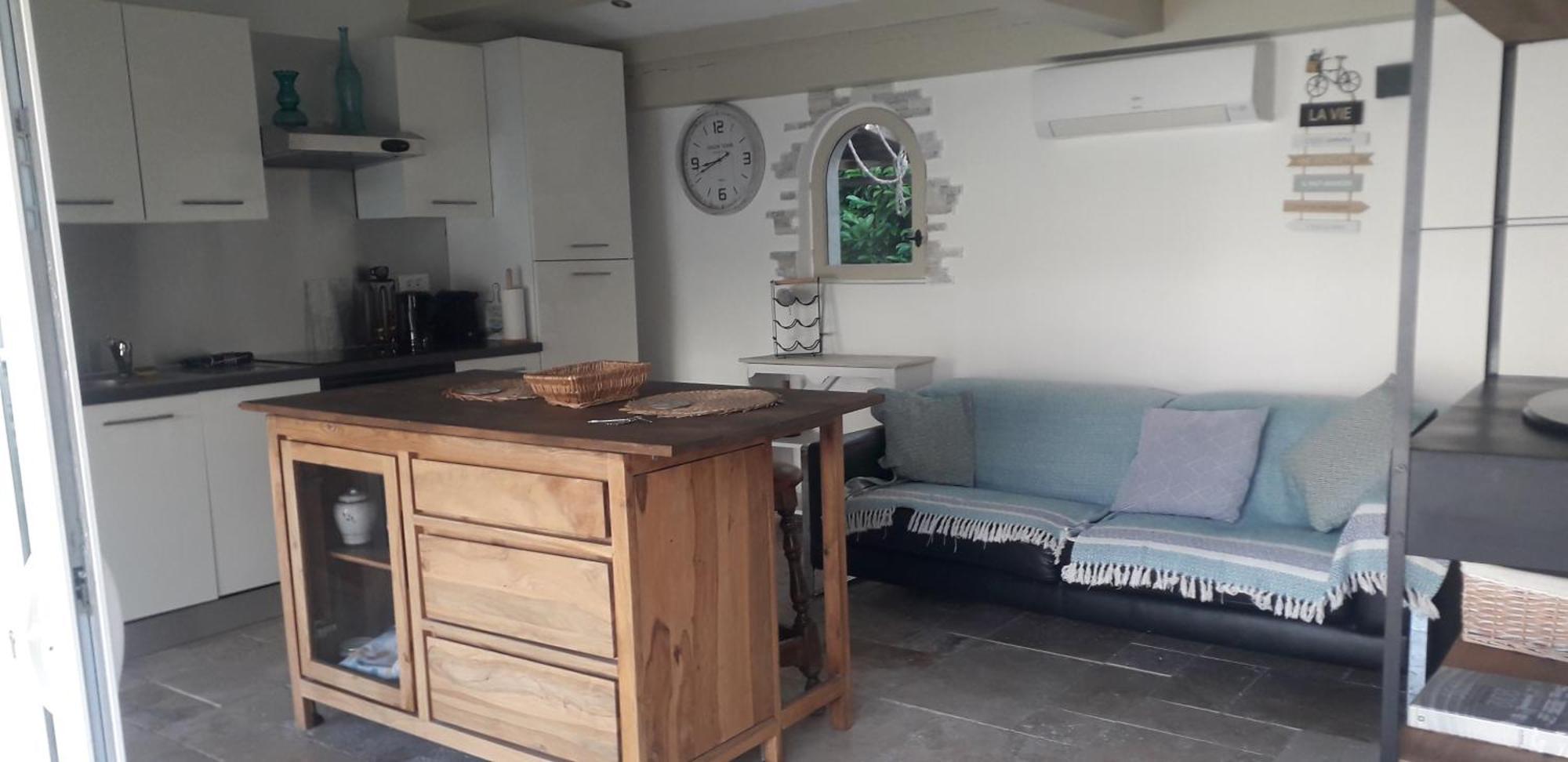 Logement Independant Au Calme Proche Toutes Commodites Et Transports Le Cannet Exterior foto